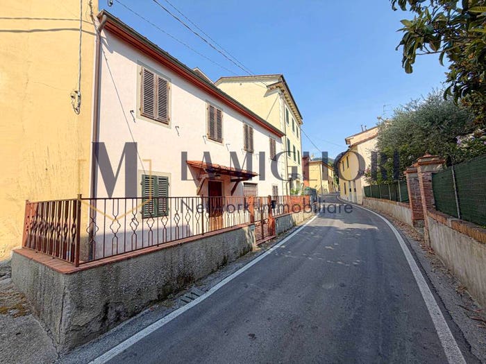 Casa con 5 locali in vendita in Via Giovanni Pacchini, Santa Maria del Giudice, Lucca