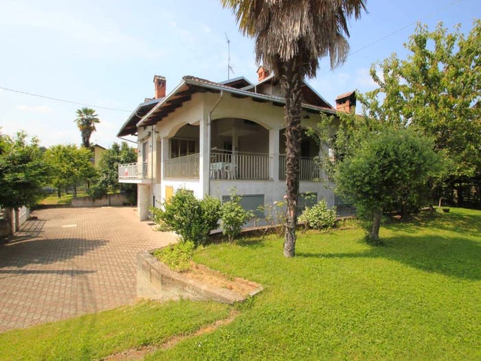 Casa trilocale in vendita in Via Adelchi Cerruti, Capovilla Castello, Lessona