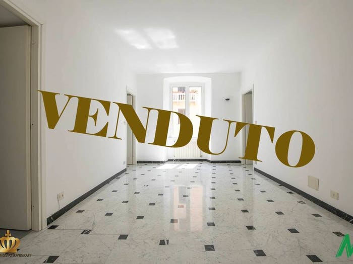 Appartamento bilocale in vendita in Via della Libertà, Foce, Genova