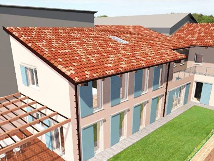 Casa in vendita in Via Francesco Crispi, Duomo Aquileia, Udine