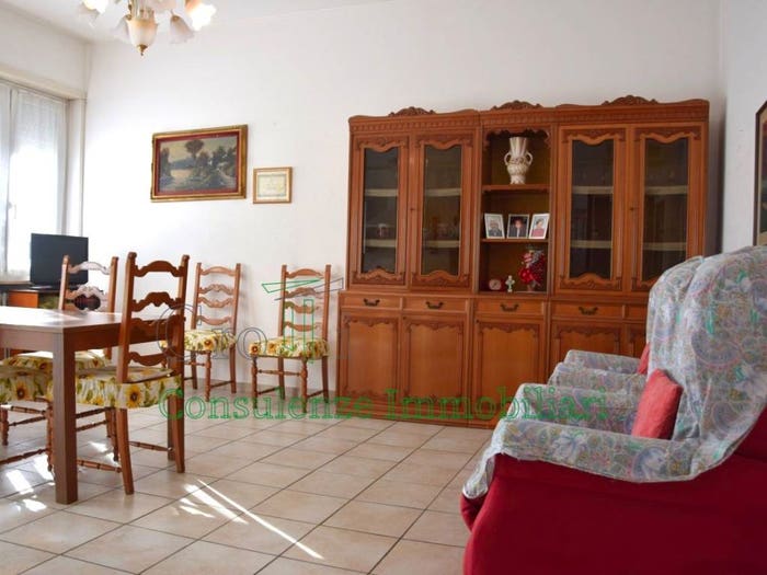 Appartamento bilocale in vendita in Via Monte Pasubio, Semicentro Isola, Corbetta