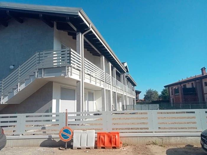 Appartamento trilocale in vendita in Via Madonna del Chiesuolo, Trivolzio