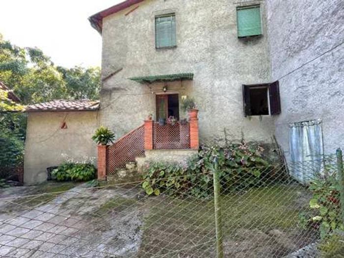Casa con 6 locali in vendita in Via Seggio SNC, Filecchio, Barga