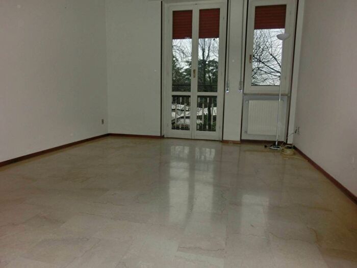 Appartamento trilocale in vendita in Viale Italia, San Bernardo Olmo, Lodi