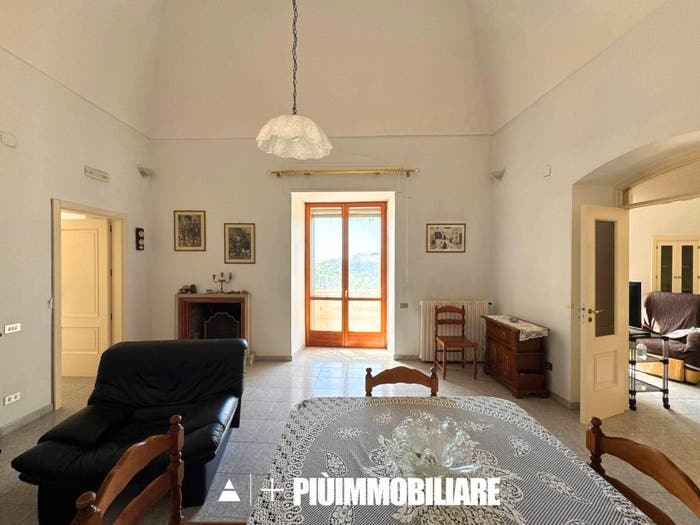 Appartamento con 5 locali in vendita in Salita Castelvecchio, Centro, Matera