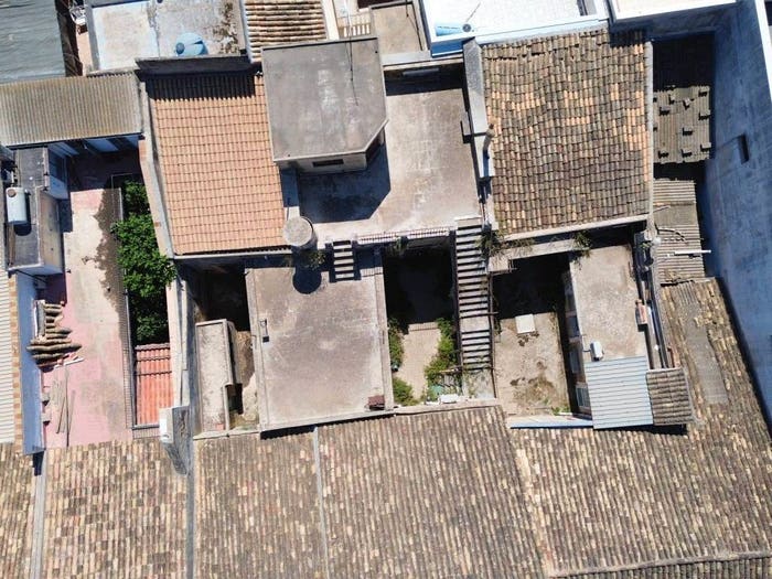Casa con 6 locali in vendita in Via Archimede, Floridia