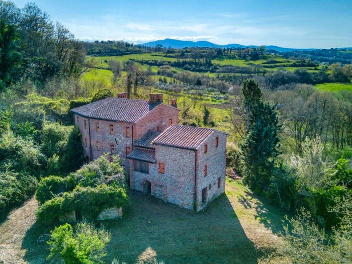 Casa con 6 locali in vendita in Vocabolo Marciano, Città della Pieve