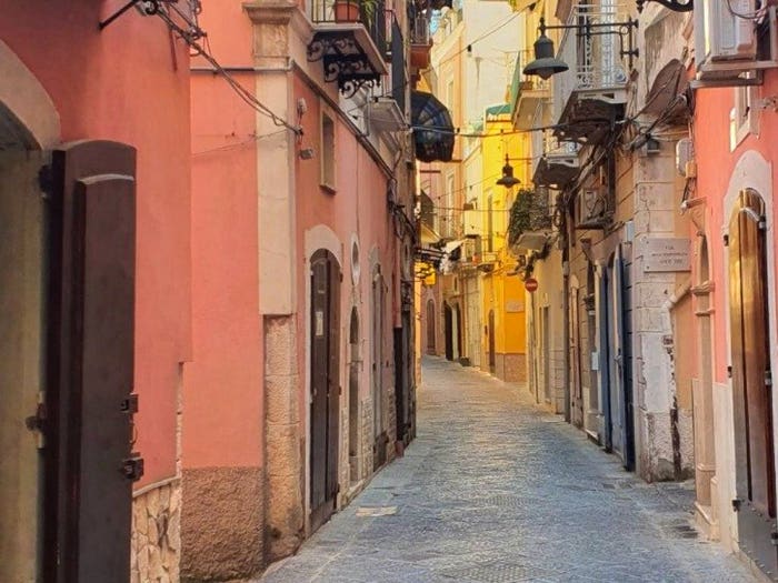Appartamento trilocale in vendita in Vico Tredicesimo Indipendenza, Gaeta