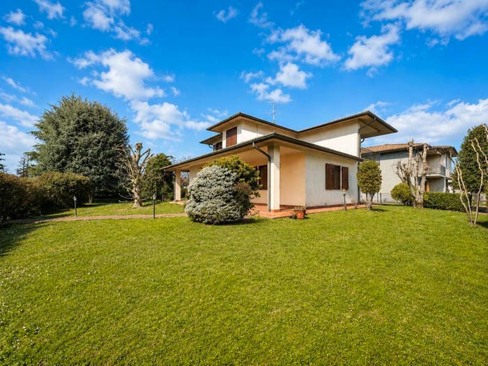 Casa con 6 locali in vendita in Via Fratelli John e Robert Kennedy, Cizzago Comezzano, ComezzanoCizzago