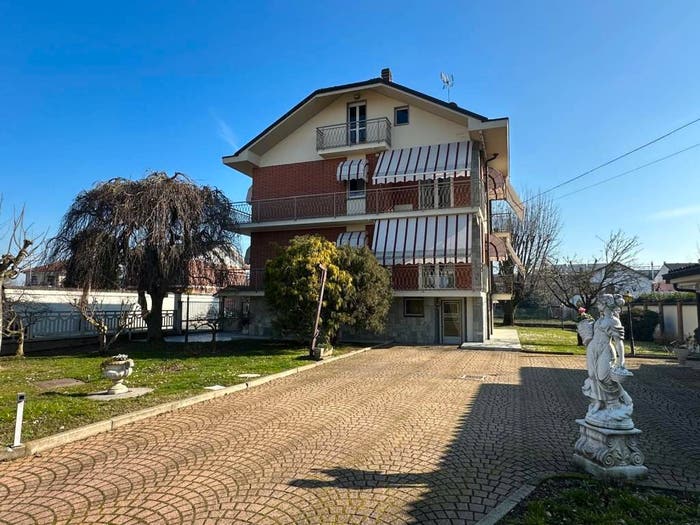 Casa con 6 locali in vendita in Via Fumeri, Santa Rita Tuninetti, Carmagnola