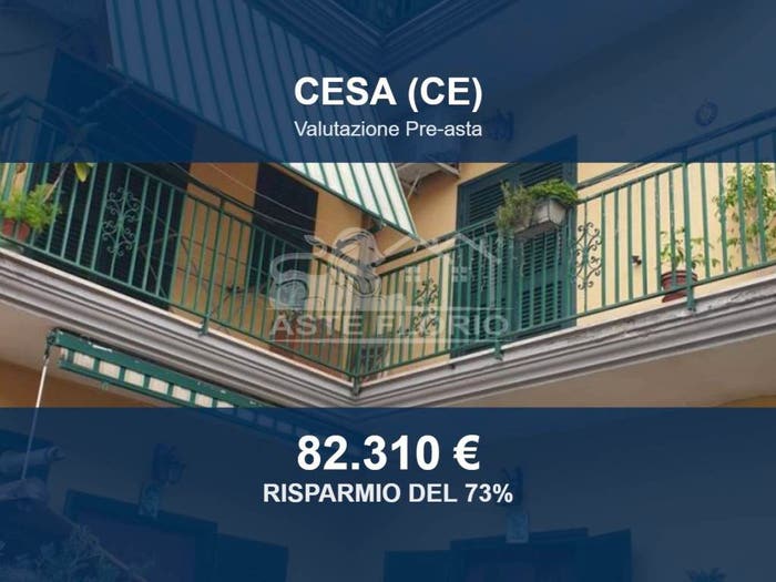 Casa con 6 locali in vendita in Via Piave, Cesa