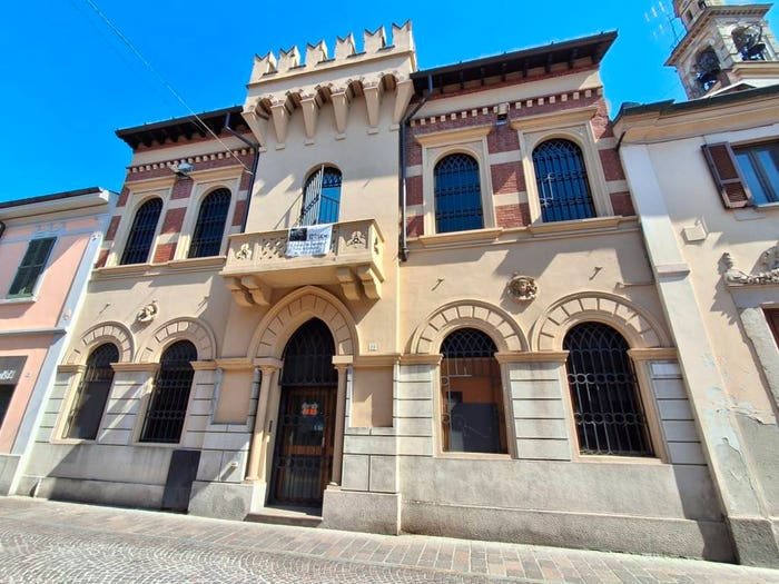 Casa con 6 locali in vendita in Centro, Casalpusterlengo