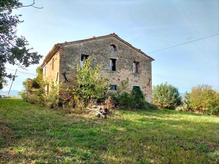 Casa con 6 locali in vendita in Via San Paterniano, Serra de' Conti