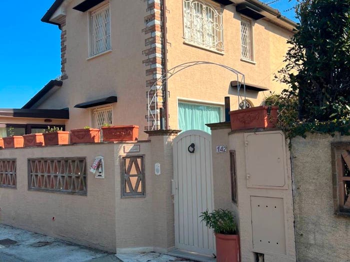 Casa con 5 locali in vendita in Via dell'Acqua, Vittoria Apuana, Forte dei Marmi