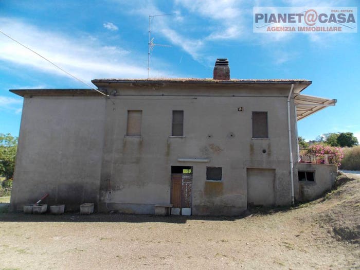 Casa con 6 locali in vendita in Contrada Tesino, Offida