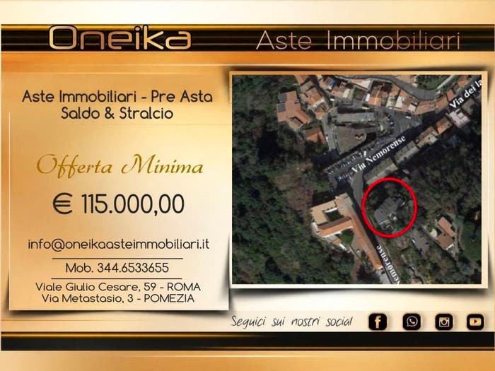 Appartamento trilocale in vendita in Via Nemorense, Nemi