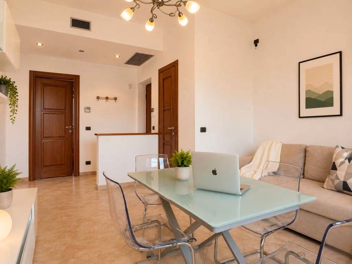 Appartamento trilocale in vendita in Via Michele Lessona, Vialba, Milano