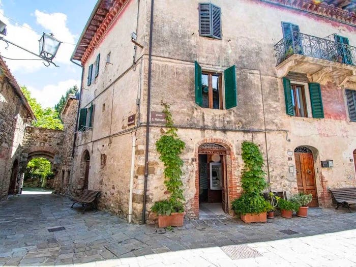 Appartamento trilocale in vendita in San Gusmé, Castelnuovo Berardenga