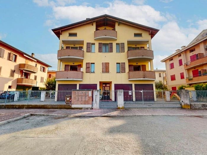 Appartamento trilocale in vendita in Via Primo Levi, Centro, Rio Saliceto