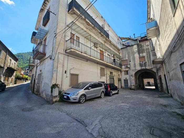 Appartamento trilocale in vendita in via Croce Malloni, Centro, Nocera Superiore
