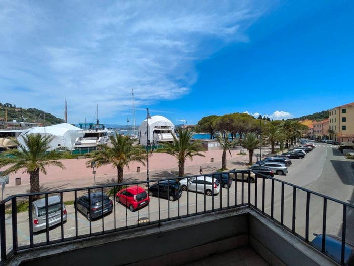 Appartamento quadrilocale in vendita in Via Libertà, Centro, Portovenere