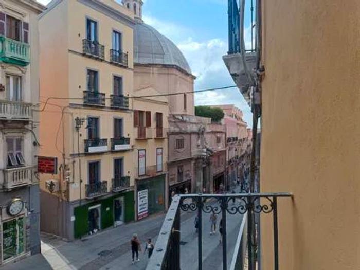Appartamento trilocale in vendita in Scalette Monache Cappuccine, Castello, Cagliari