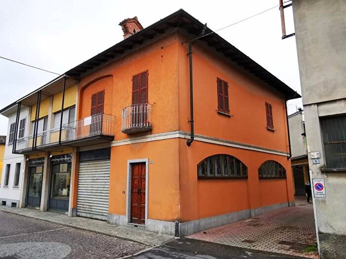 Casa quadrilocale in vendita in Via Geppino Conti, Centro, Cavenago d'Adda