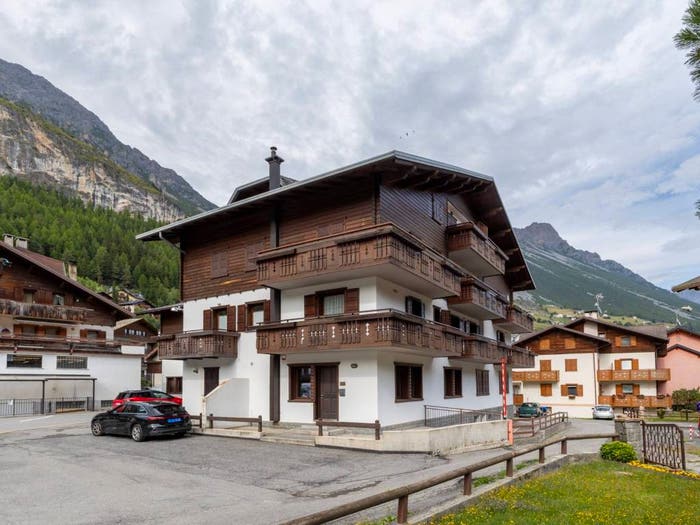 Appartamento trilocale in vendita in Via Livigno, Isolaccia, Valdidentro