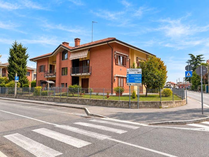 Appartamento con 6 locali in vendita in Via San Pancrazio, Centro, Pianezza