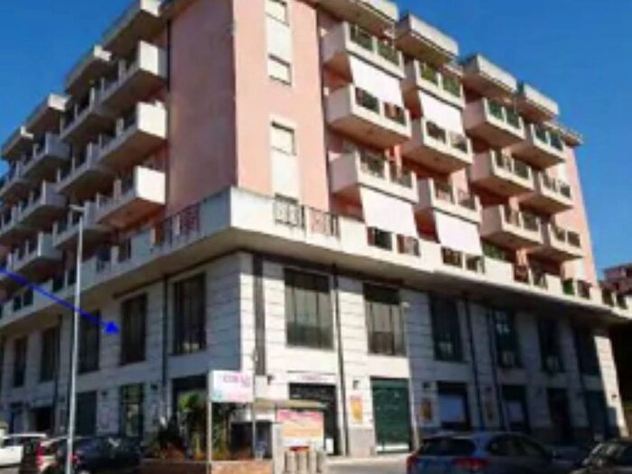 Appartamento quadrilocale in vendita in Via Torino, Centro, Villa San Giovanni