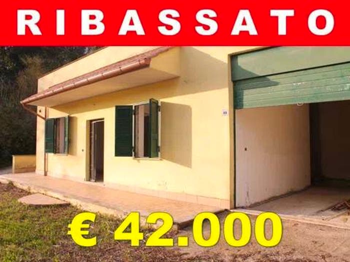 Casa trilocale in vendita in Via Tuscolana, Artena