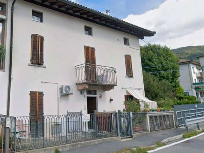 Appartamento bilocale in vendita in Via Guglielmo Marconi, Brinzio