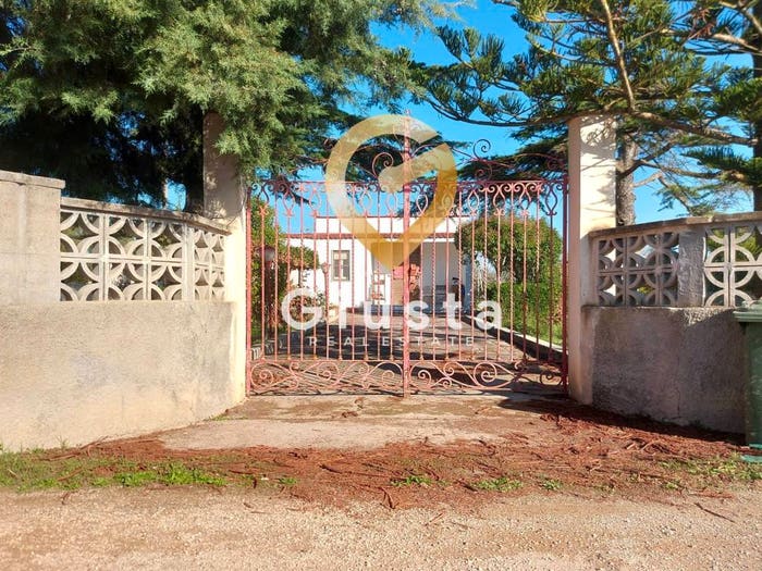 Casa trilocale in vendita in Contrada Restinco, Centro Storico, Brindisi