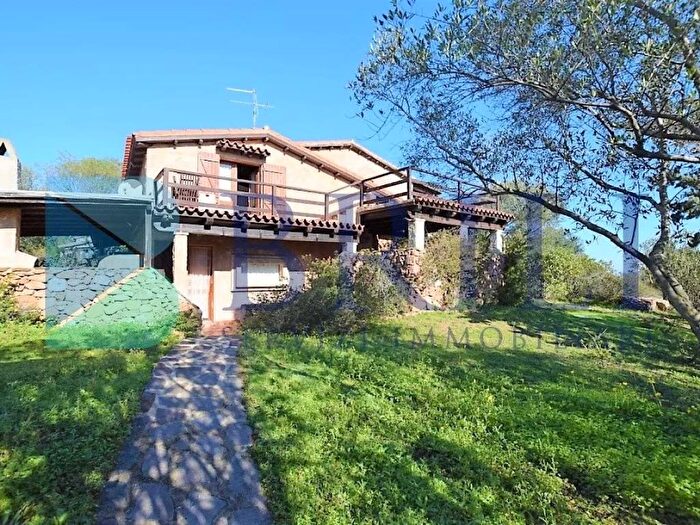 Casa quadrilocale in vendita in Costa Corallina, Murta Maria Porto Istana, Olbia