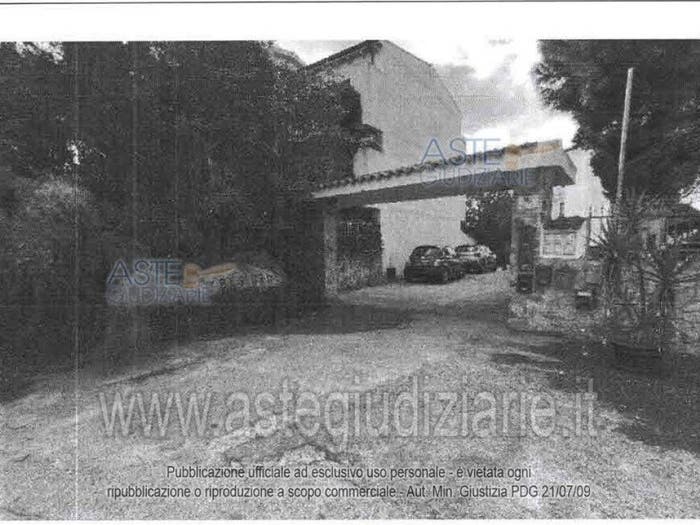 Appartamento monolocale in vendita in Via Isuledda La Maddalena SS Italia, La Maddalena