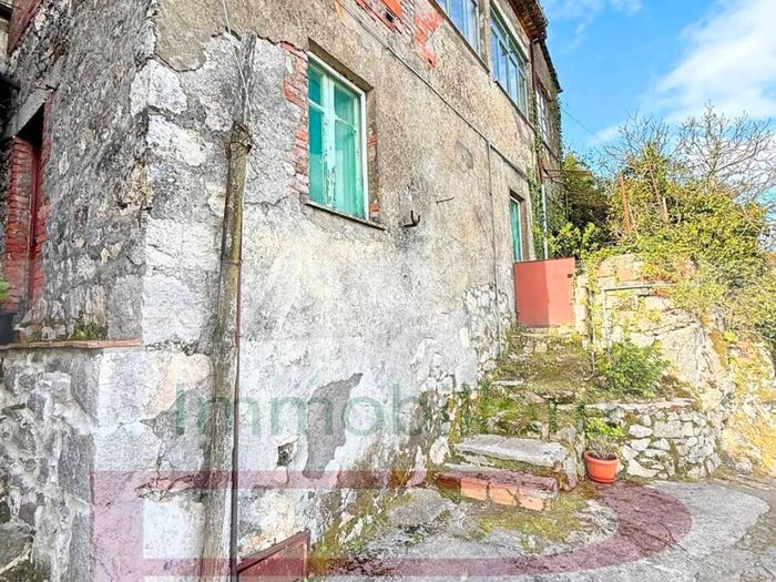 Casa con 5 locali in vendita in Via Valle Piaggia No Number, Centro, Castro dei Volsci
