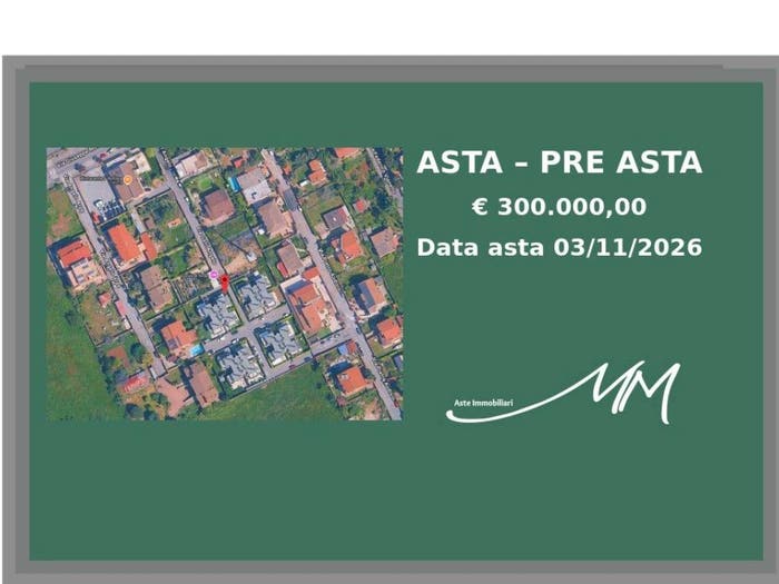 Casa con 6 locali in vendita in Via Galli Angelo, Acilia, Roma