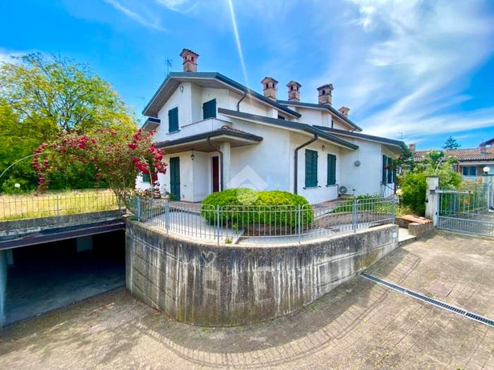 Casa quadrilocale in vendita in Via Sandro Pertini, Pontecurone
