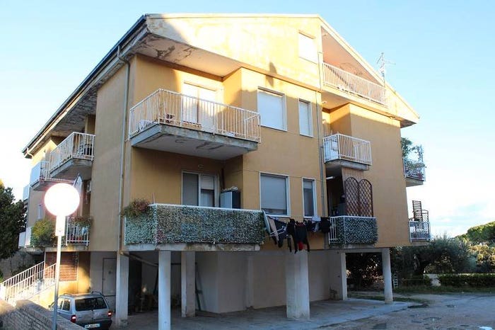 Casa trilocale in vendita in Strada Santa Maria in Piano, Centro, Loreto Aprutino