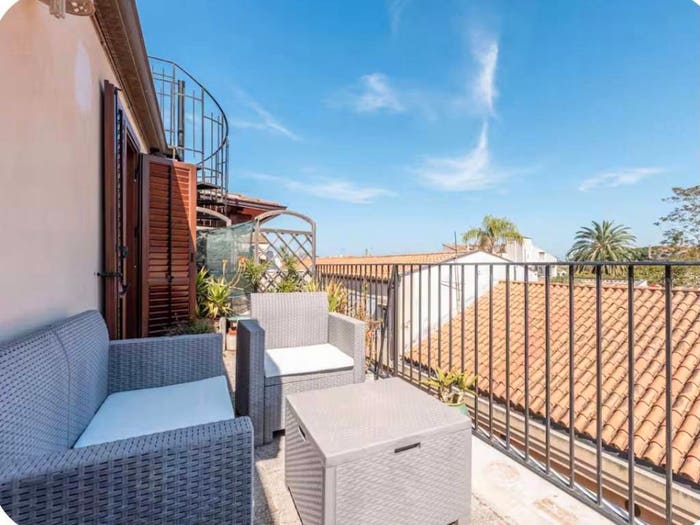 Casa trilocale in vendita in Via Schiavuzzo, Kalsa, Palermo