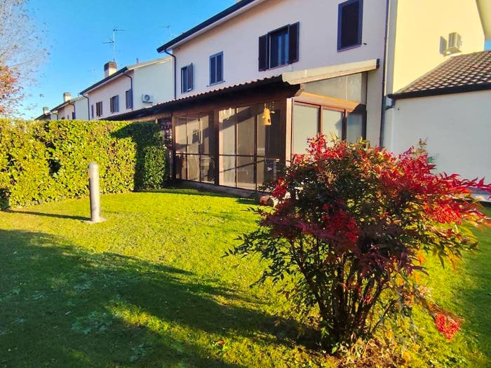 Casa quadrilocale in vendita in Via Dosso Cavallino, Centro, Opera