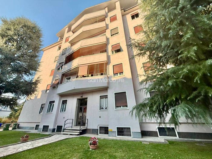 Appartamento quadrilocale in vendita in Via Carducci, Fiumicello, Brescia