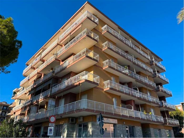 Appartamento trilocale in vendita in Via San Damiano, Marina Di Andora, Andora