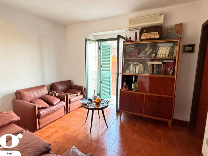 Casa con 5 locali in vendita in Via Salita Brofferio, Centro, Patti