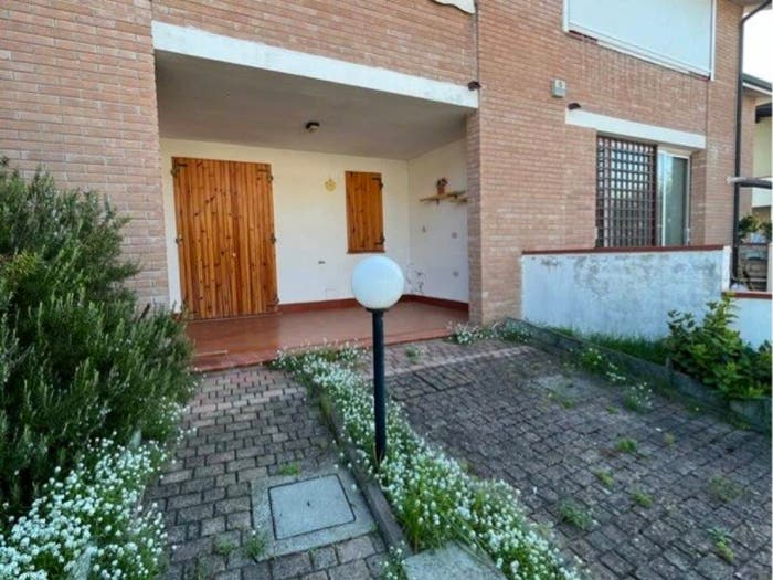 Casa trilocale in vendita in Via Torino, Lido degli Estensi, Comacchio