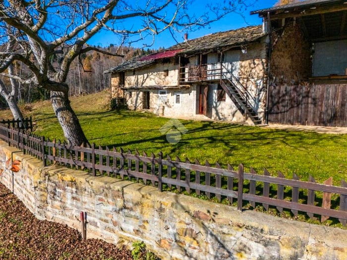 Casa monolocale in vendita in Località Meyra Pritallo, Venasca