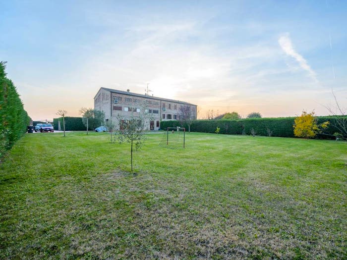 Casa con 5 locali in vendita in Via Vietta, Bentivoglio