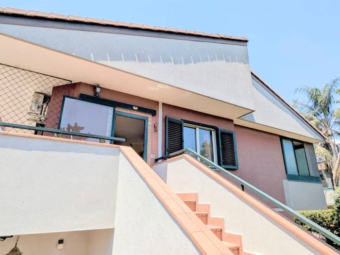 Casa quadrilocale in vendita in Via Marchesana, Aci Catena