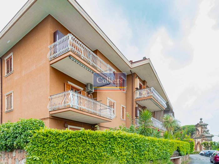 Appartamento quadrilocale in vendita in Via Vignola, Armetta, Monte Porzio Catone