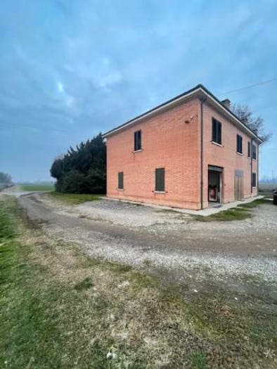 Casa con 6 locali in vendita in Via Poggio Renatico, San Martino, Ferrara